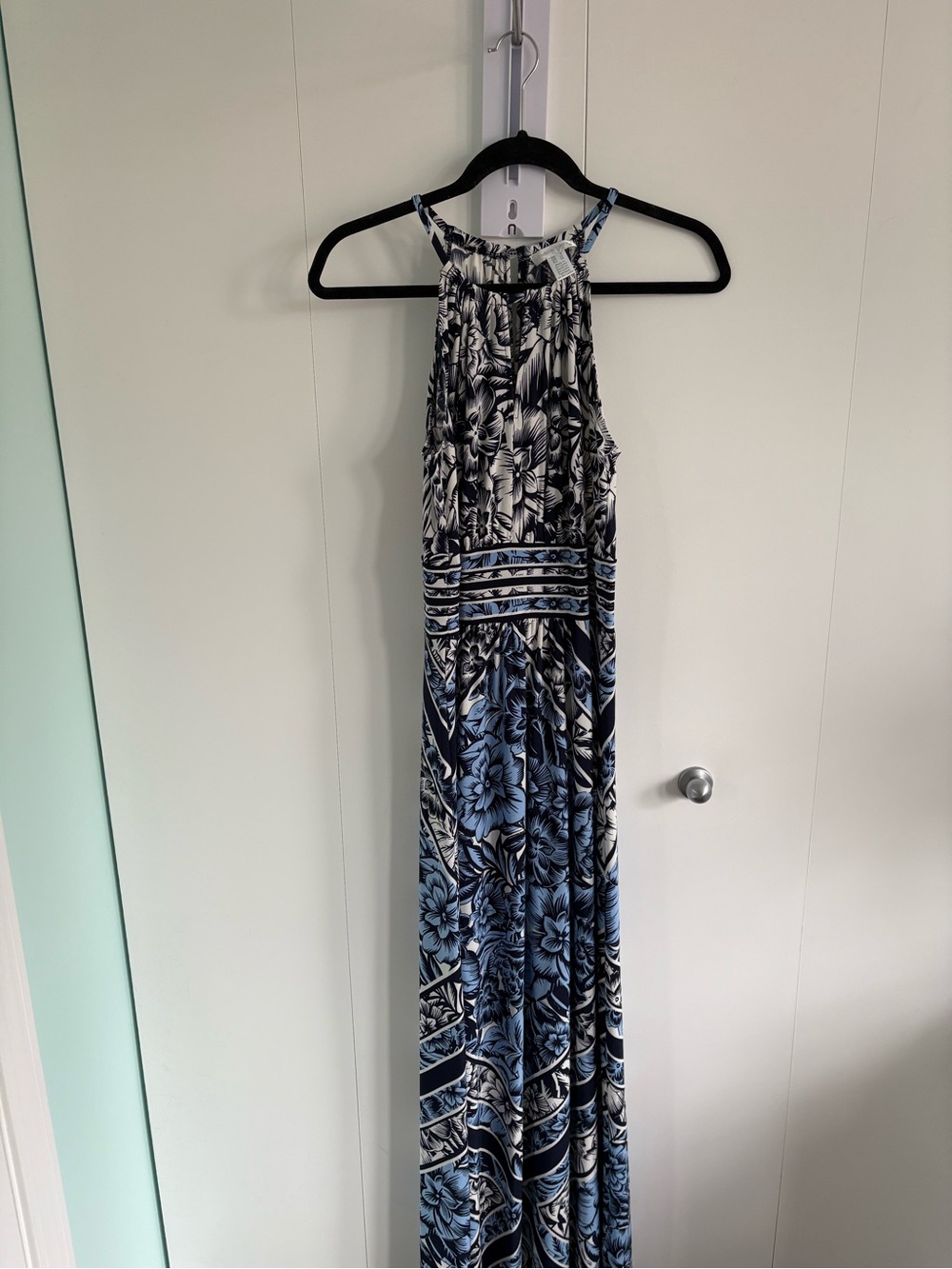 London Times navy, sky blue and White Floral Halter Dress